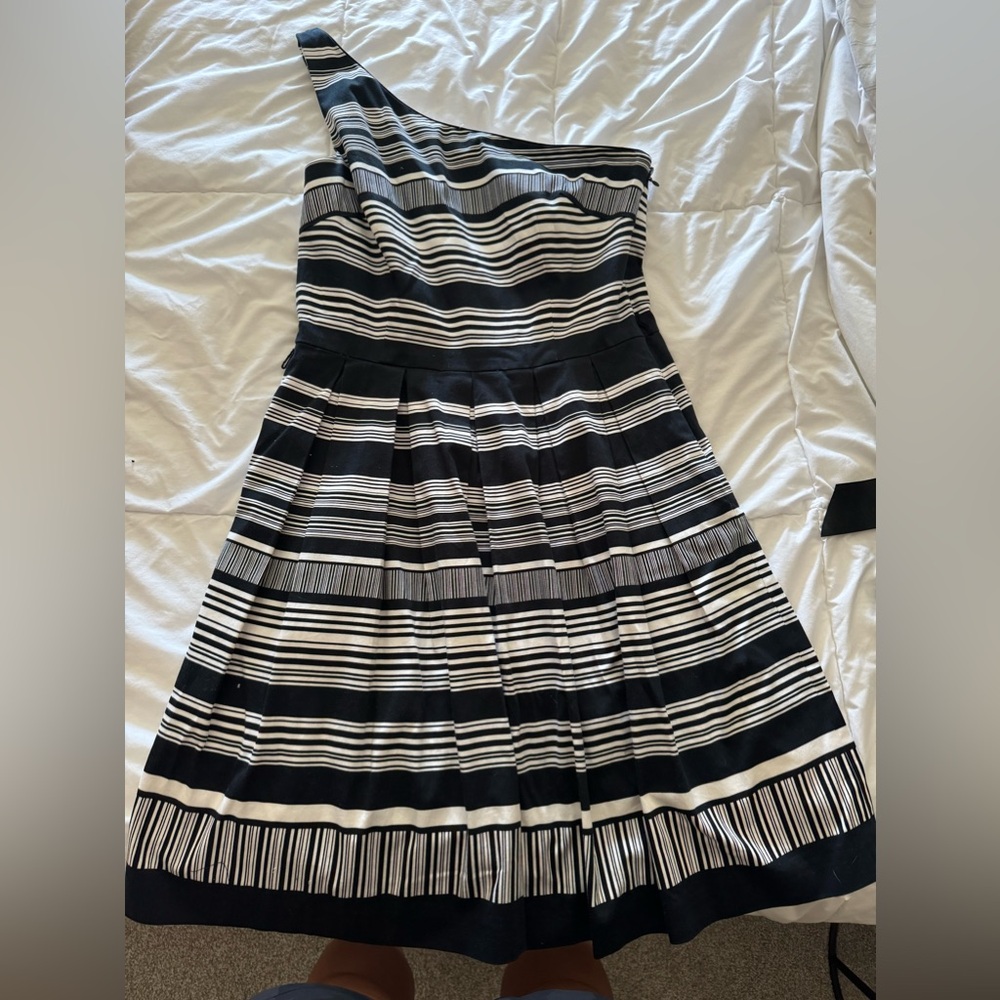 One shoulder White House black market dress